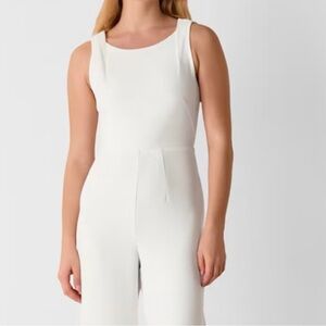 Lavish Alice winter white jumpsuit with tie belt, sleeveless, NEW, Size 10
